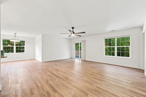 Tiny photo for 902 Meadowbrook S #Unit 902, Swansboro, NC 28584 (MLS # 100590882)