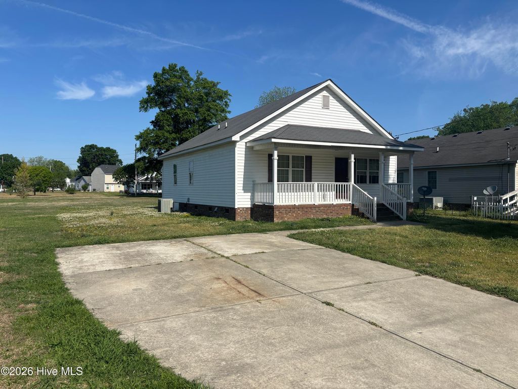 Photo of 116 Reid Street SE, Wilson, NC 27893 (MLS # 100566981)