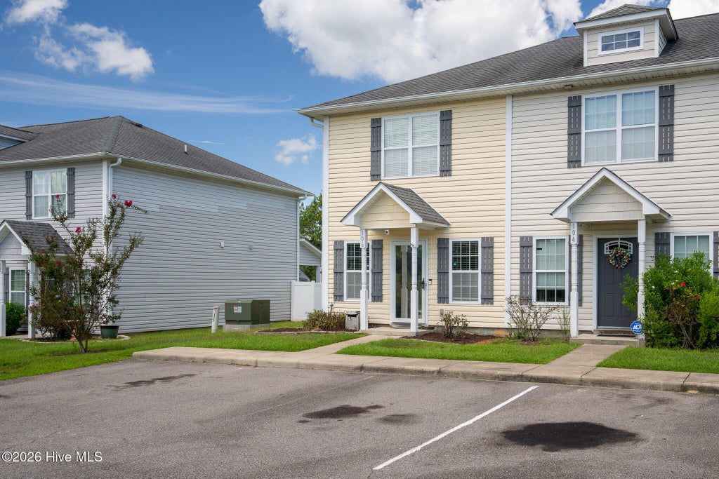 Photo of 106 Parrot Landing Drive, Hubert, NC 28539 (MLS # 100603511)