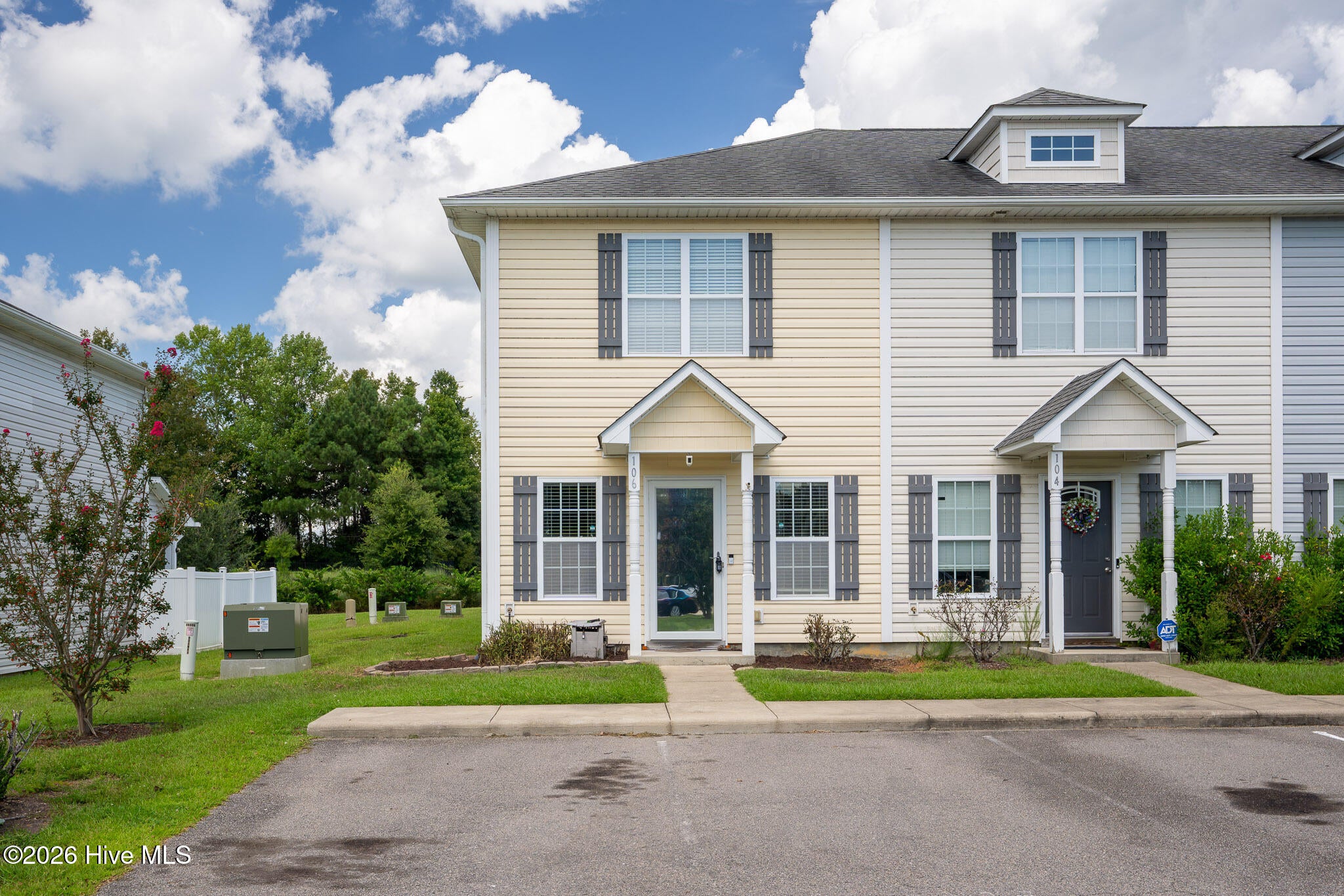 106 Parrot Landing Drive