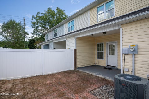 Tiny photo for 106 Parrot Landing Drive, Hubert, NC 28539 (MLS # 100603511)