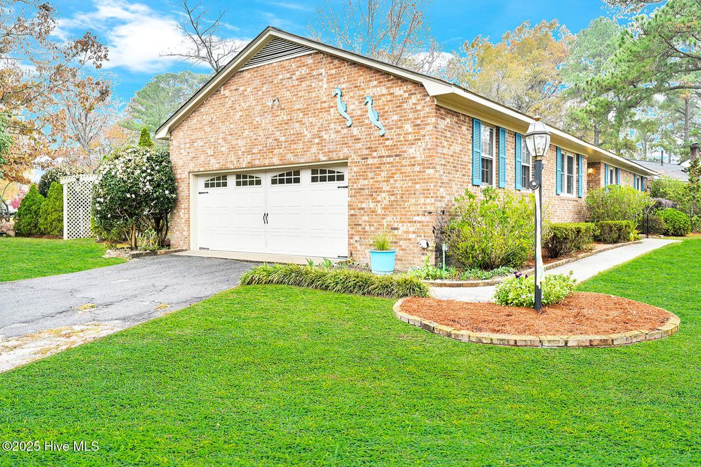 Photo of 108 Wilkshire Drive, Greenville, NC 27858 (MLS # 100542620)