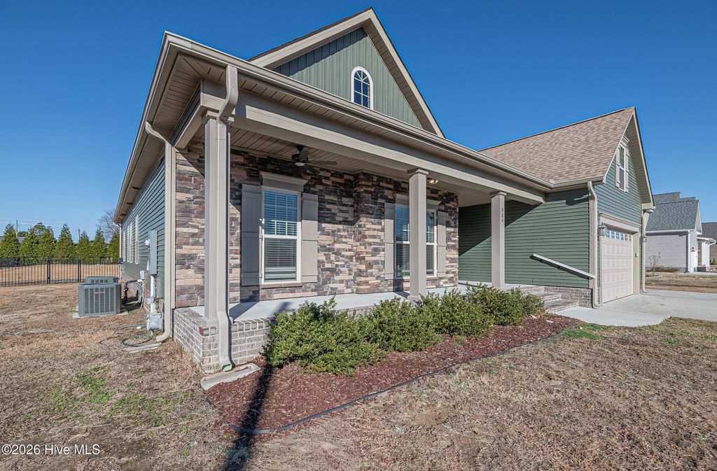 Photo of 984 Whiskey Court, Grimesland, NC 27837 (MLS # 100547203)