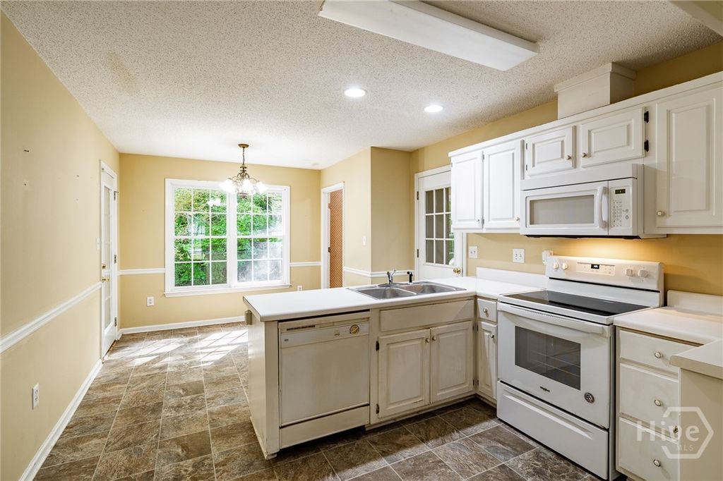 Photo of 120 Brookstone Place, Athens, GA 30605 (MLS # CL354072)