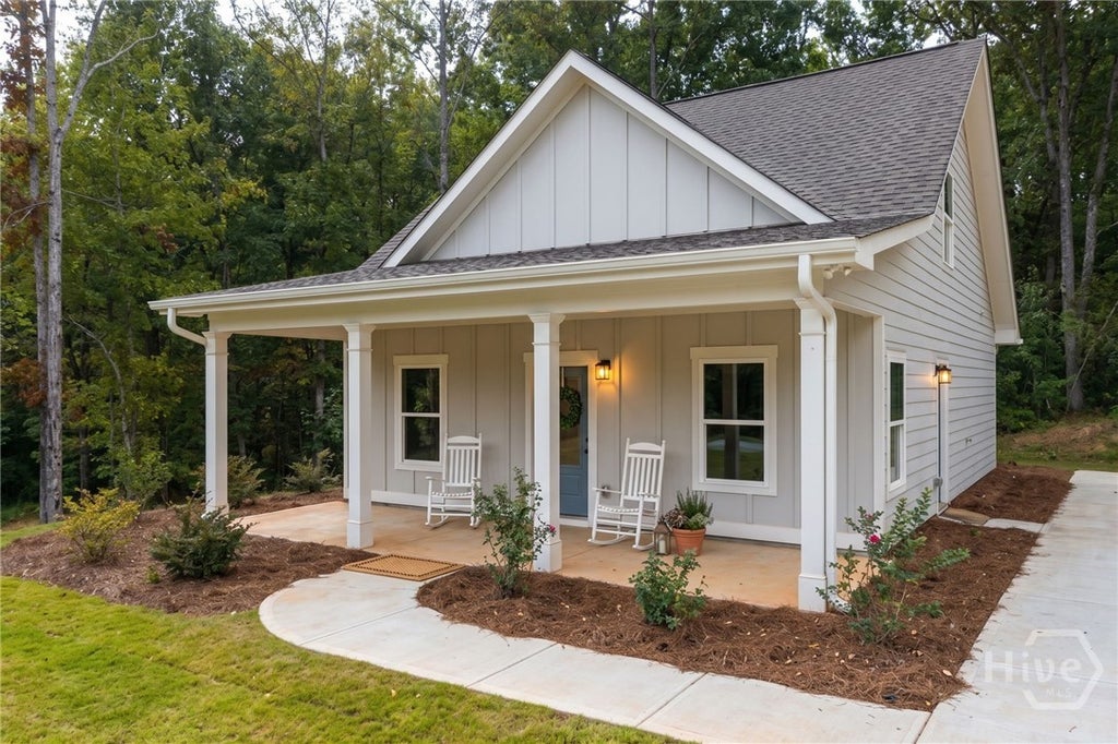 Photo of 600 Victoria Court, Elberton, GA 30635 (MLS # CL364945)