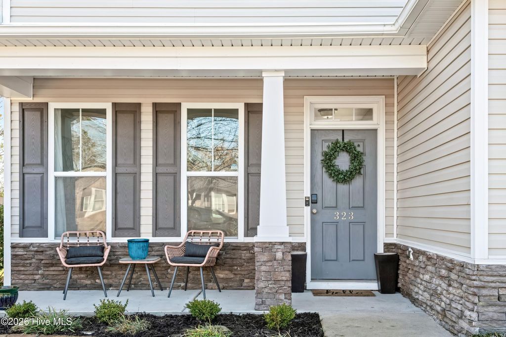 Photo of 323 Albemarle Road, Wilmington, NC 28405 (MLS # 100567439)