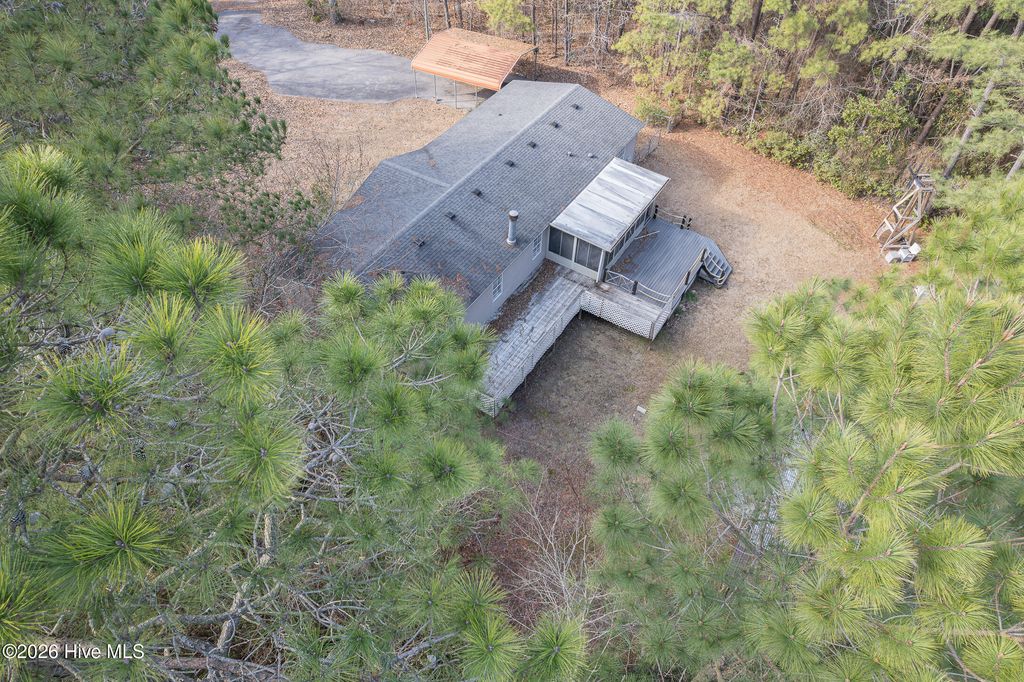 Photo of 210 Creek Bank Drive, New Bern, NC 28560 (MLS # 100557360)