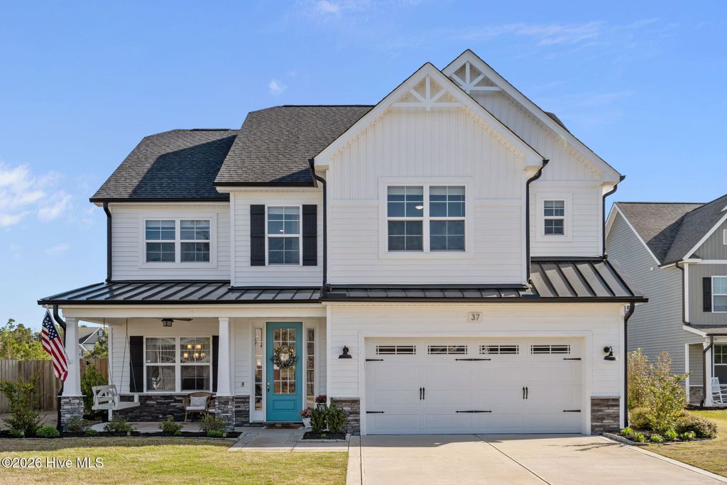 Photo of 37 Lyford Cay Court, Hampstead, NC 28443 (MLS # 100564361)
