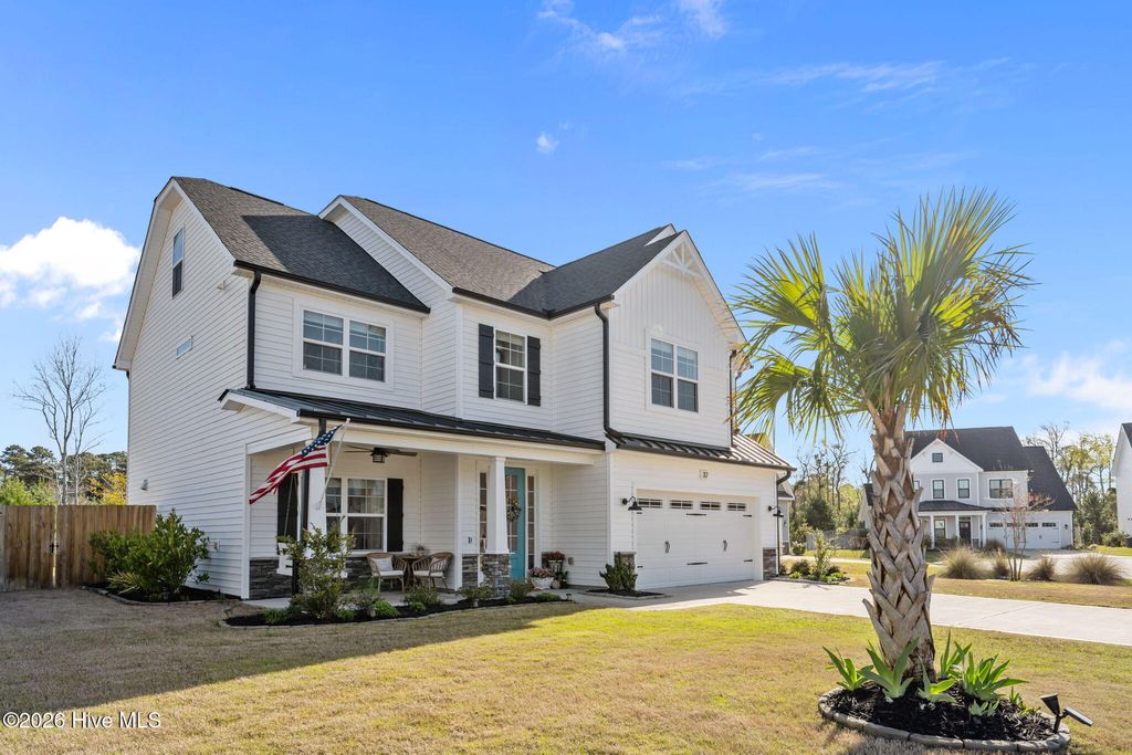 Photo of 37 Lyford Cay Court, Hampstead, NC 28443 (MLS # 100564361)