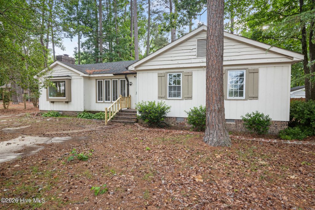 Photo of 1116 Green Tee Lane, Rocky Mount, NC 27804 (MLS # 100576552)
