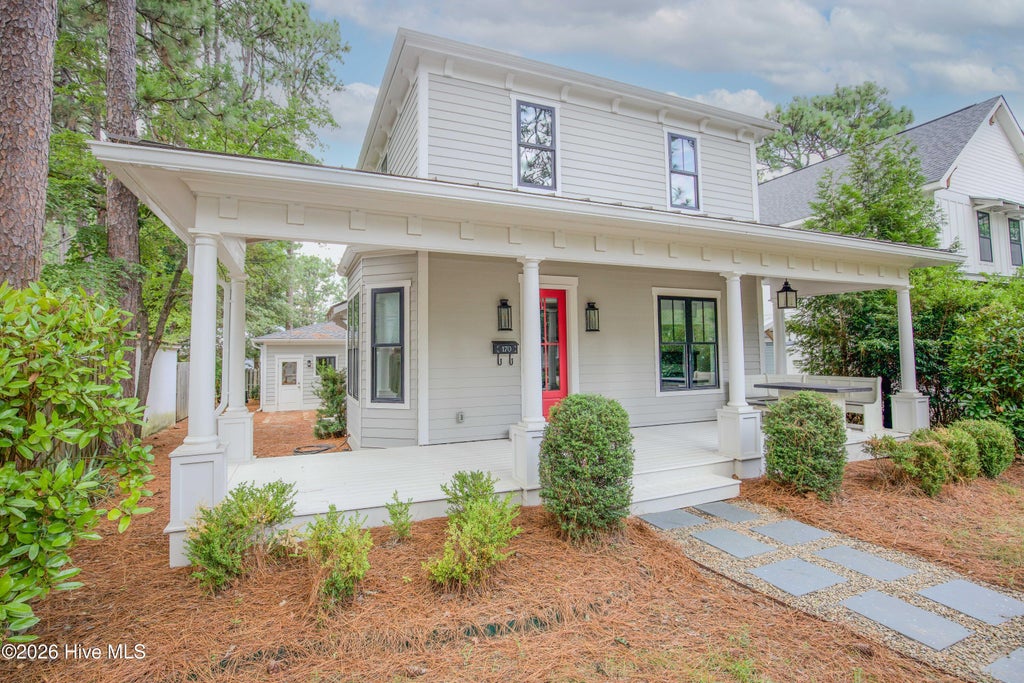 Photo of 170 E Delaware Avenue, Southern Pines, NC 28387 (MLS # 100587077)