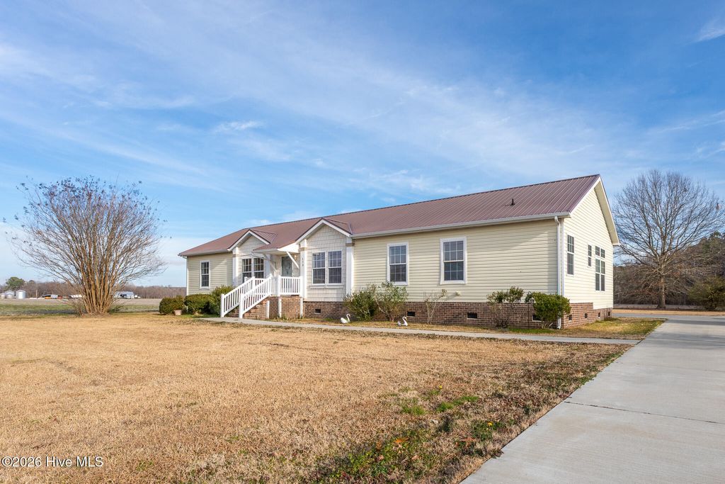Photo of 330 Old Hertford Road, Edenton, NC 27932 (MLS # 100548595)