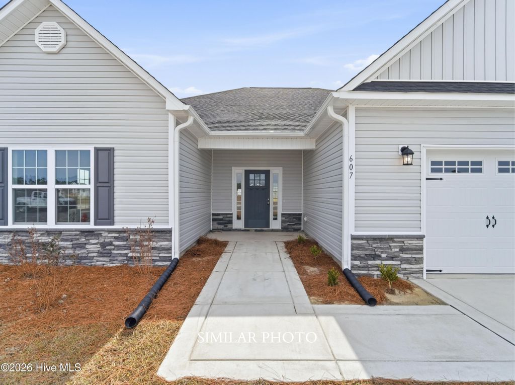 Photo of 739 Regiment Road, Jacksonville, NC 28546 (MLS # 100553958)