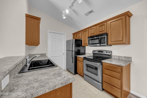 Tiny photo for 4416 Jay Bird Circle #Unit 201, Wilmington, NC 28412 (MLS # 100557951)