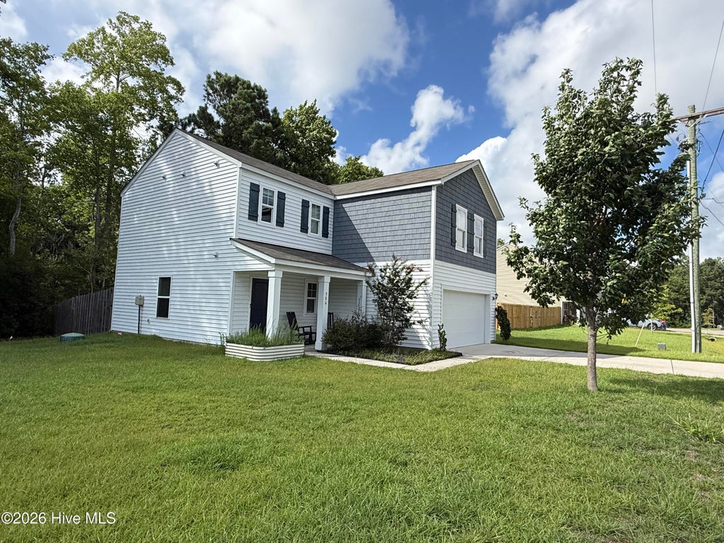 Photo of 386 High Ridge Court, Sneads Ferry, NC 28460 (MLS # 100594512)