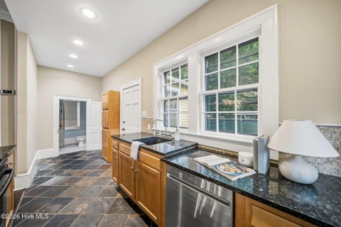 Tiny photo for 106 Castle Street, Wilmington, NC 28401 (MLS # 100609934)