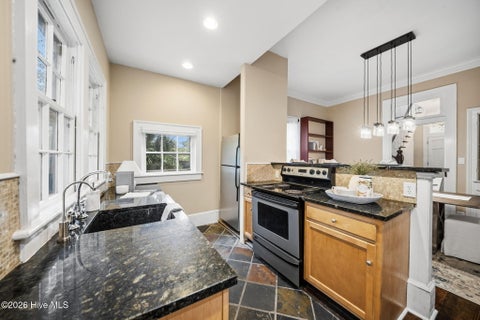 Tiny photo for 106 Castle Street, Wilmington, NC 28401 (MLS # 100609934)