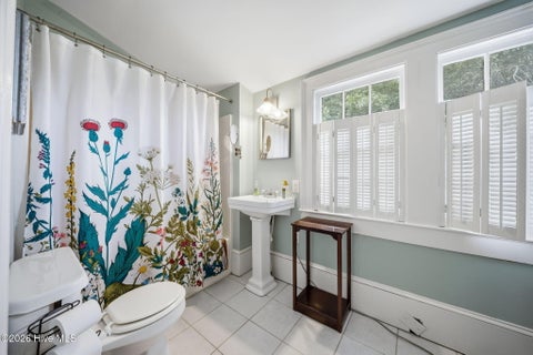 Tiny photo for 106 Castle Street, Wilmington, NC 28401 (MLS # 100609934)