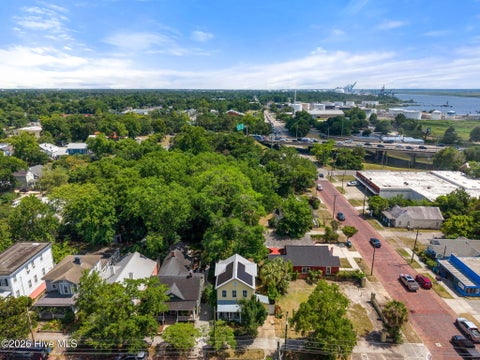 Tiny photo for 106 Castle Street, Wilmington, NC 28401 (MLS # 100609934)