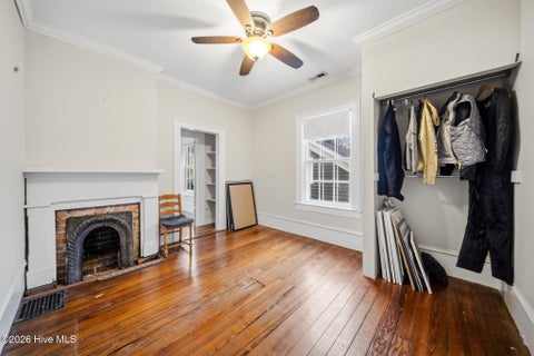 Tiny photo for 106 Castle Street, Wilmington, NC 28401 (MLS # 100609934)