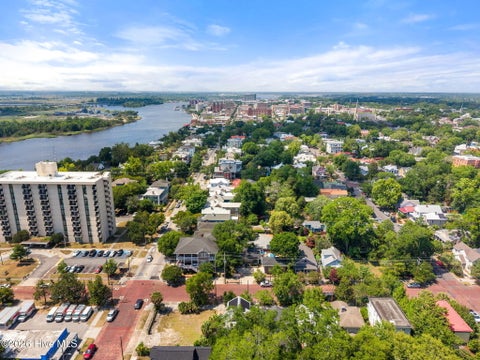 Tiny photo for 106 Castle Street, Wilmington, NC 28401 (MLS # 100609934)