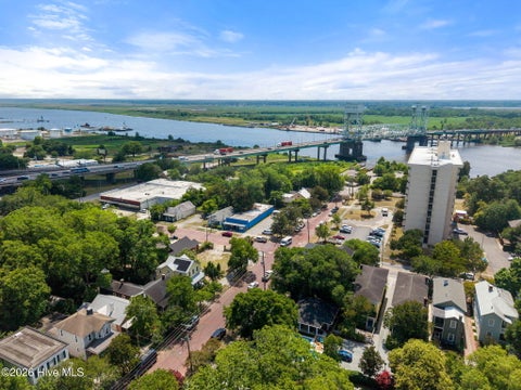 Tiny photo for 106 Castle Street, Wilmington, NC 28401 (MLS # 100609934)
