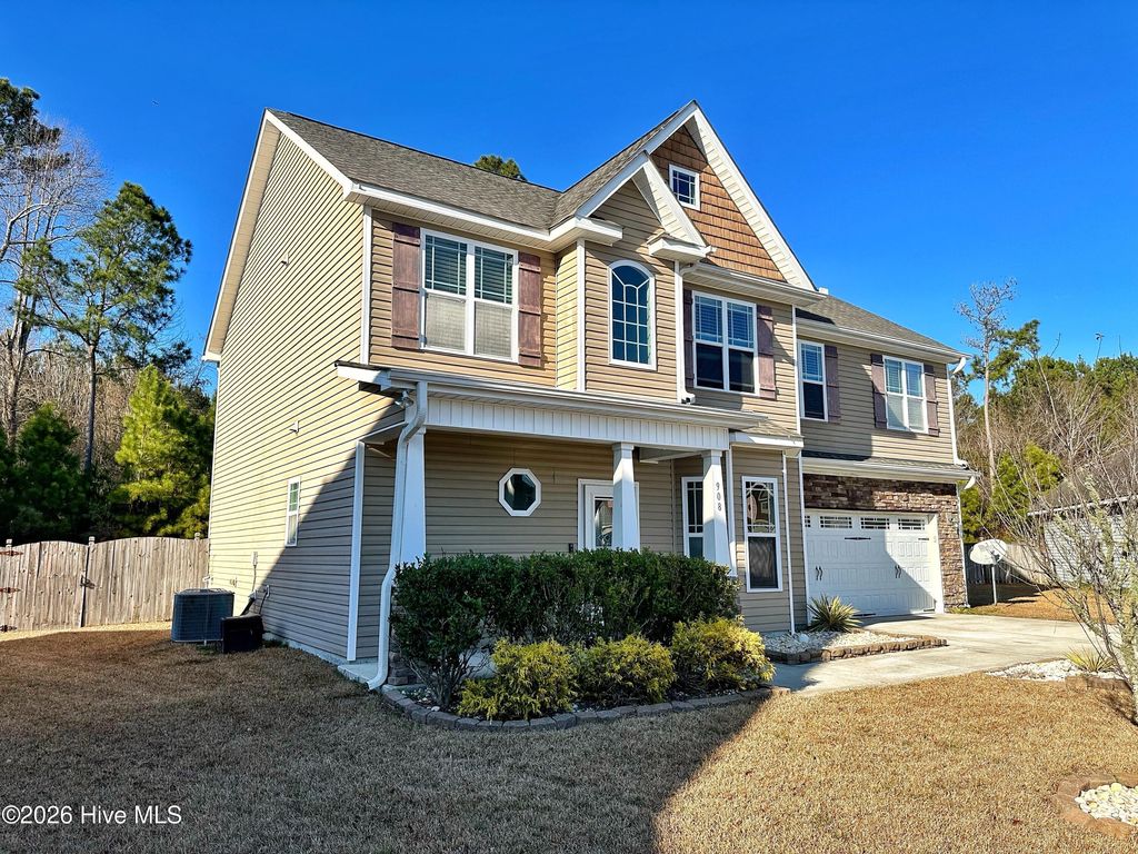 Photo of 908 Merlin Court, Jacksonville, NC 28546 (MLS # 100548950)