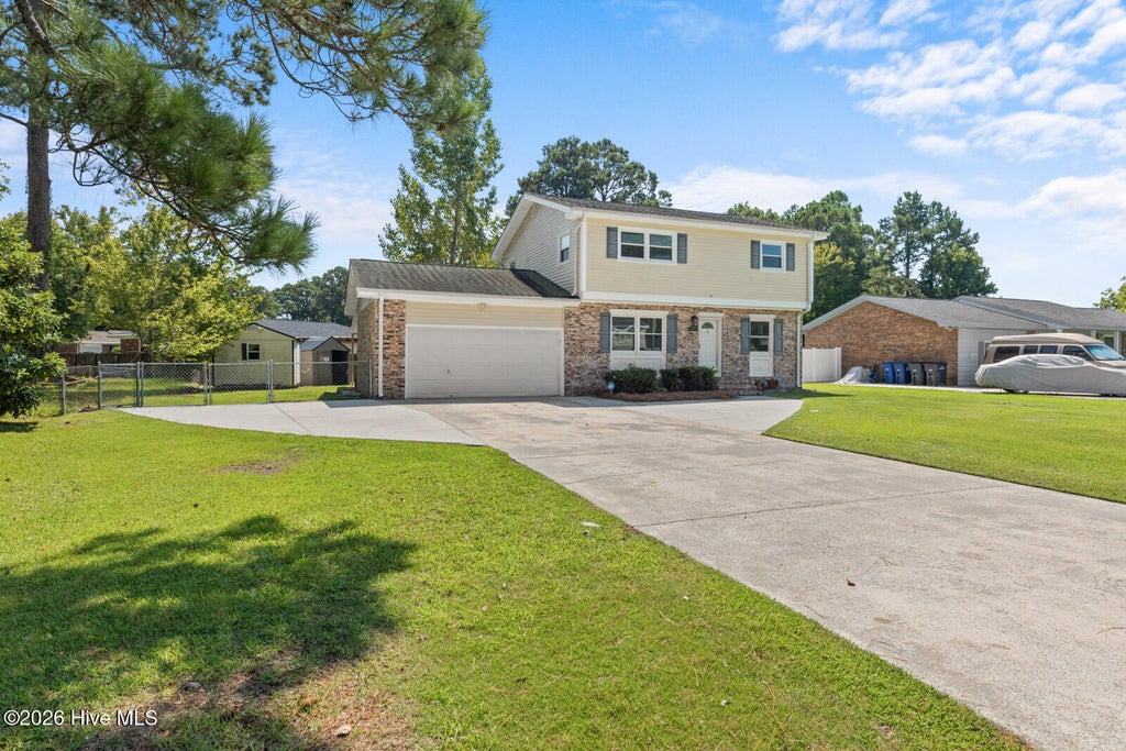 Photo of 103 Allen Place, Jacksonville, NC 28546 (MLS # 100601352)