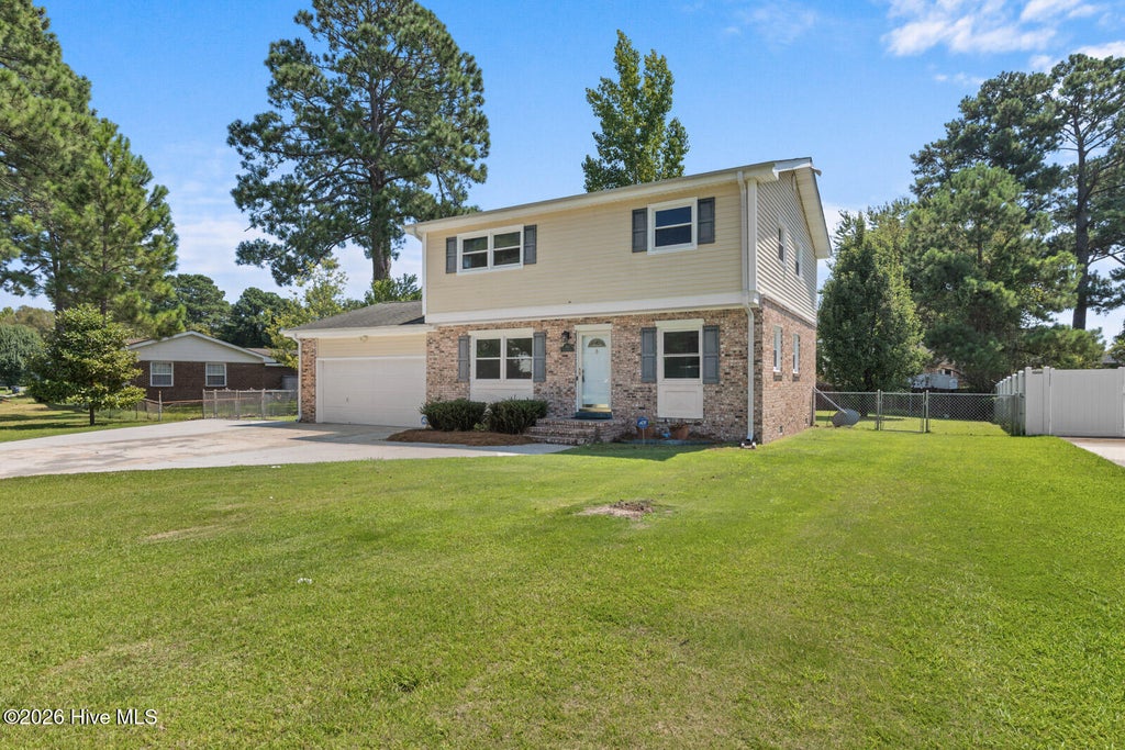 Photo of 103 Allen Place, Jacksonville, NC 28546 (MLS # 100601352)