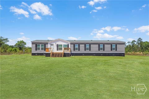 Mobile Home For Sale - 221 County Line Road<br/> Liberty County, Hinesville, GA 31313
