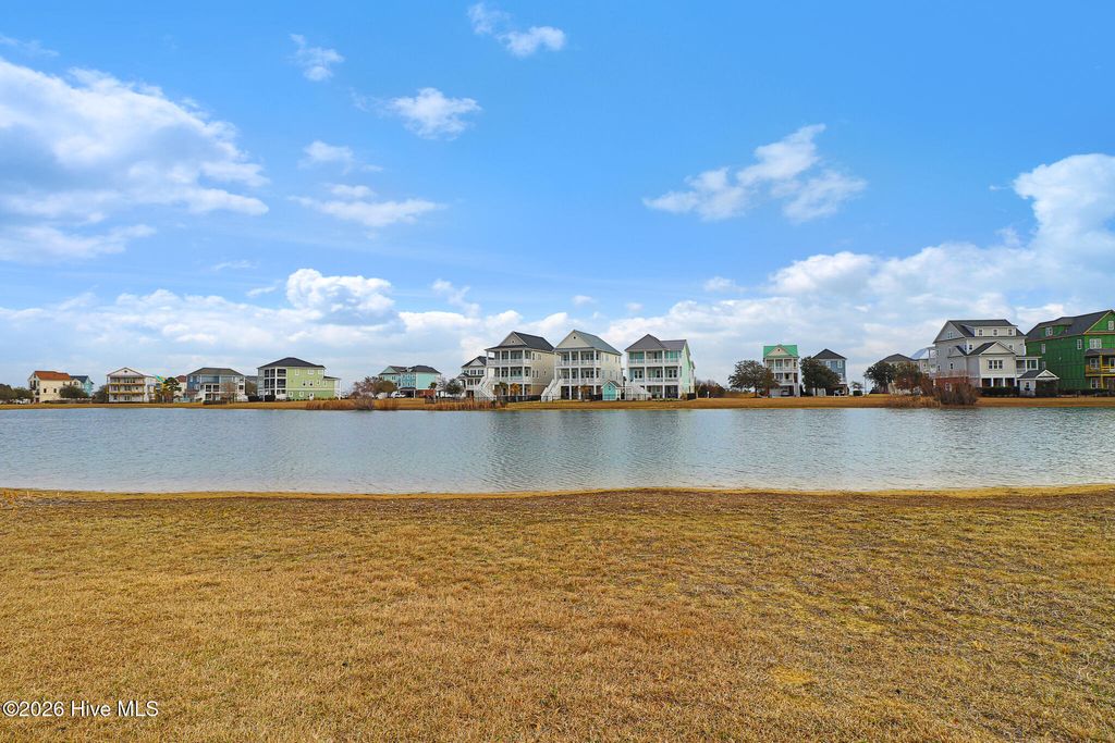 Photo of 606 Cannonsgate Drive, Newport, NC 28570 (MLS # 100556537)