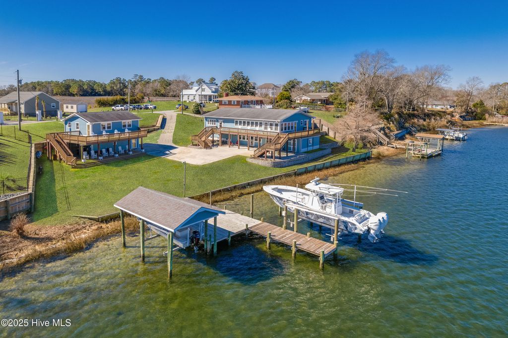 Photo of 225 Great Neck Hill, Hubert, NC 28539 (MLS # 100491390)