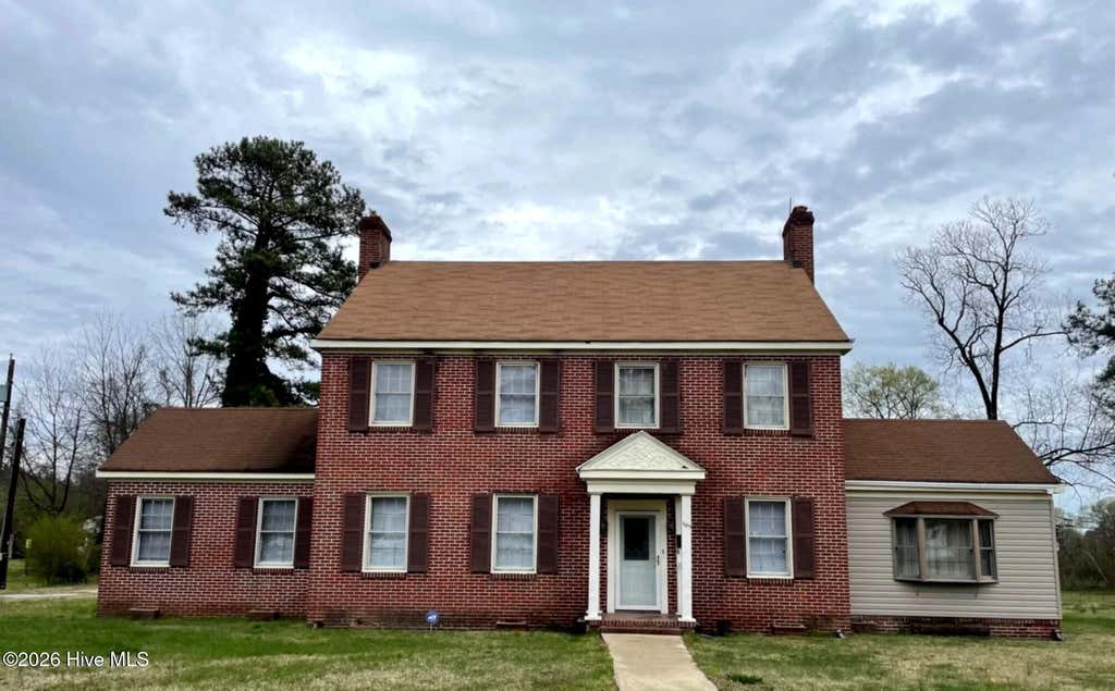 Photo of 1609 Main Street, Scotland Neck, NC 27874 (MLS # 100582012)