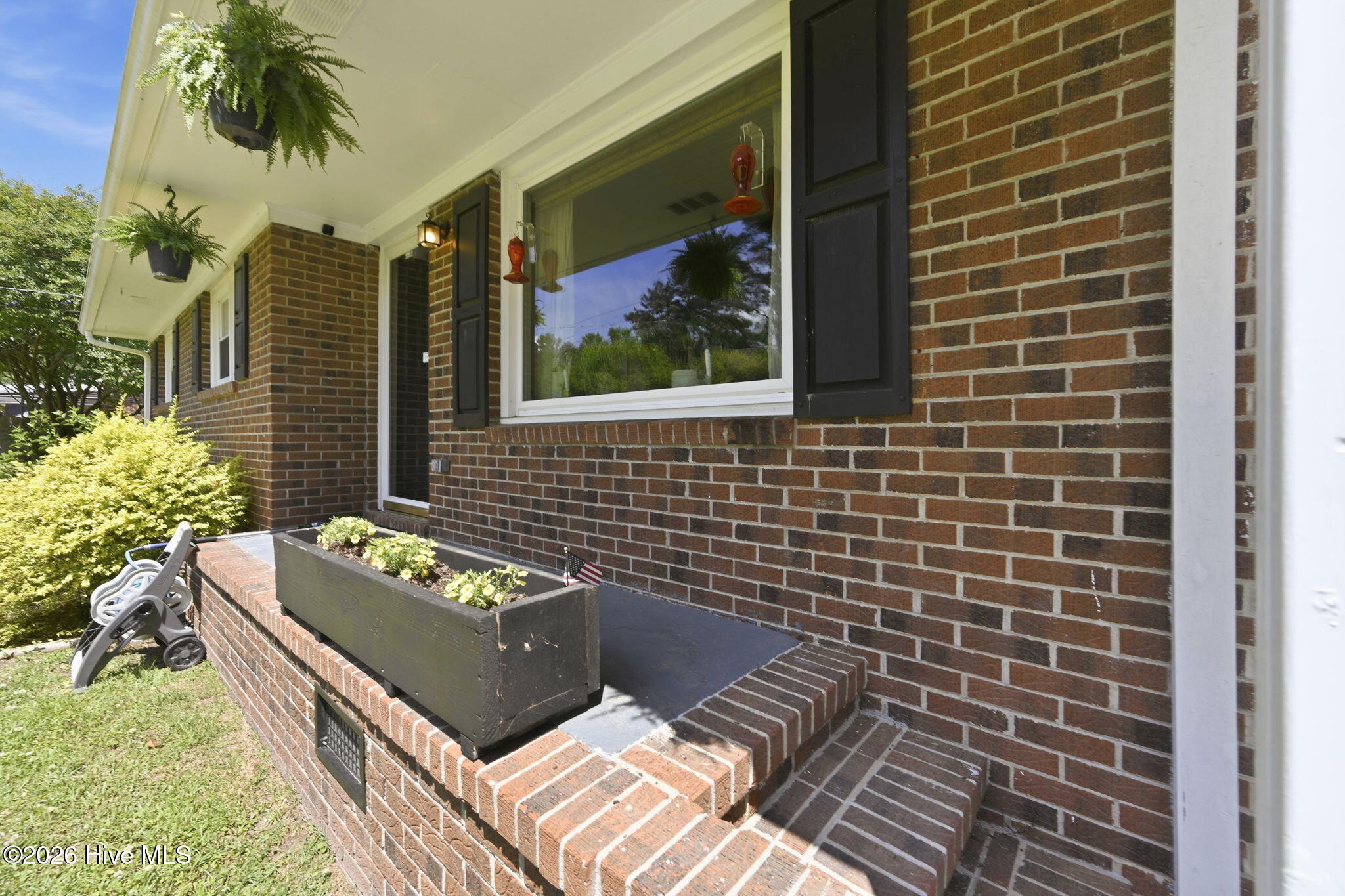 124 Humphrey Boulevard