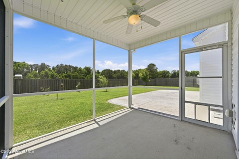 Tiny photo for 506 Island Branch Road, Jacksonville, NC 28546 (MLS # 100579304)
