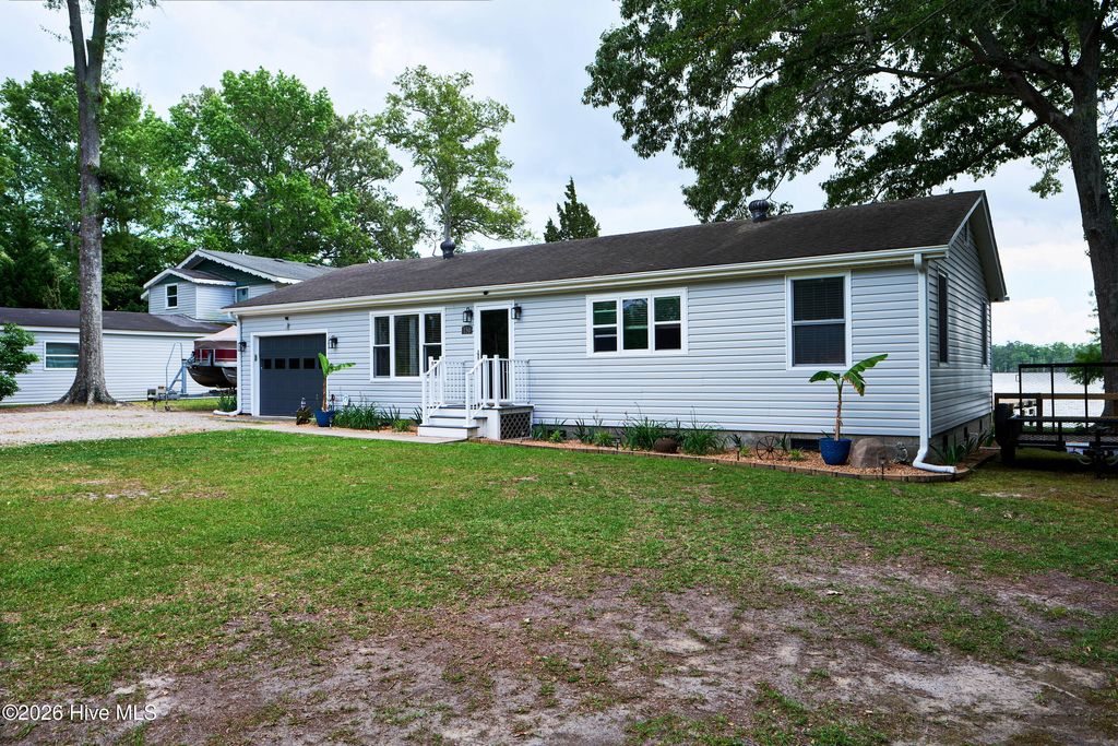Photo of 150 Pine Street, Hertford, NC 27944 (MLS # 100575505)