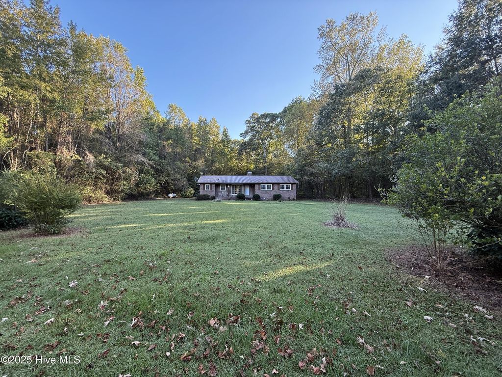 Photo of 600 Mallard Drive, Roper, NC 27970 (MLS # 100536608)