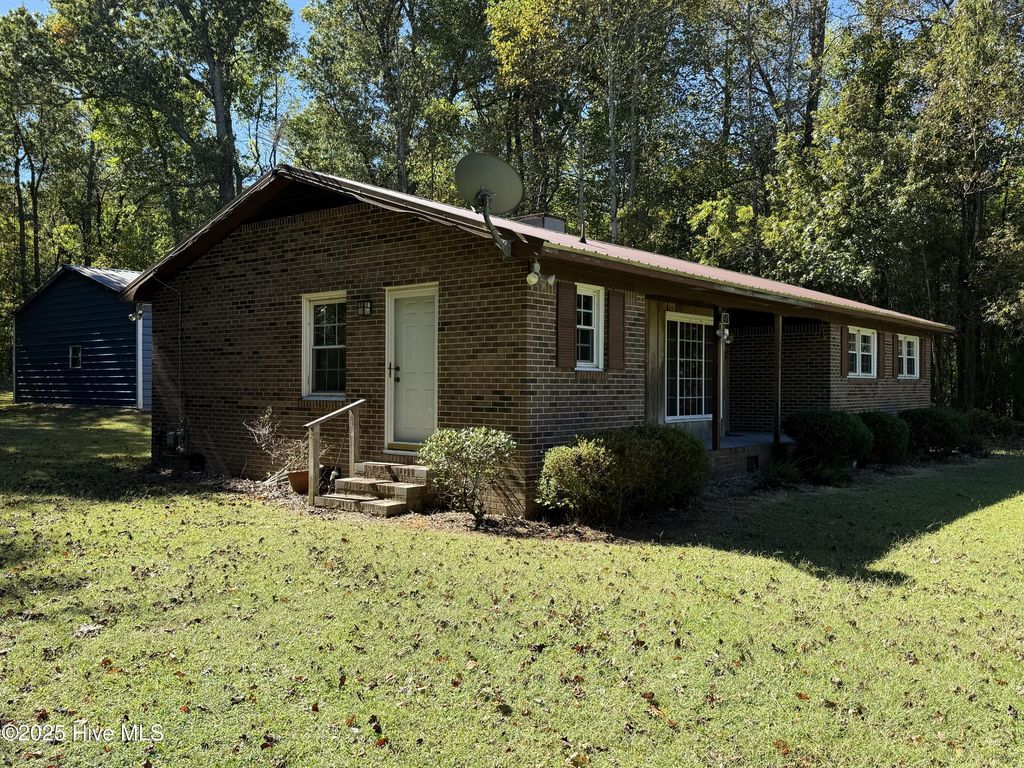 Photo of 600 Mallard Drive, Roper, NC 27970 (MLS # 100536608)