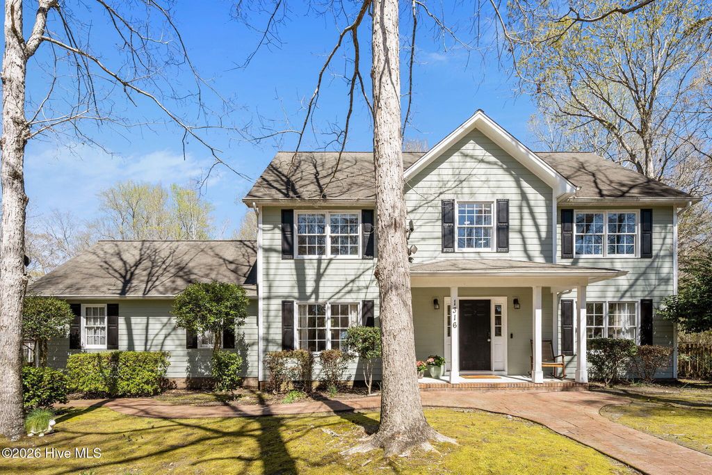 Photo of 1316 Fairbanks Court, Jacksonville, NC 28546 (MLS # 100561787)