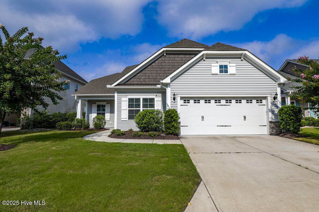 Photo of 95 Collins Way, Hampstead, NC 28443 (MLS # 100556310)