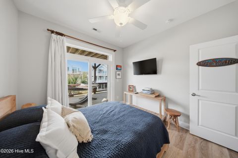 Tiny photo for 306 Oceanaire Lane, Surf City, NC 28445 (MLS # 100562493)