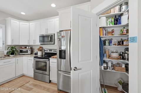 Tiny photo for 306 Oceanaire Lane, Surf City, NC 28445 (MLS # 100562493)