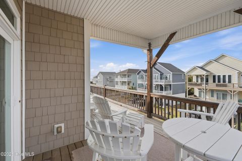 Tiny photo for 306 Oceanaire Lane, Surf City, NC 28445 (MLS # 100562493)