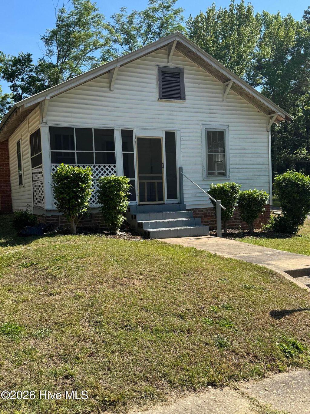 Photo of 302 Robinson Street, Rockingham, NC 28379 (MLS # 100571612)