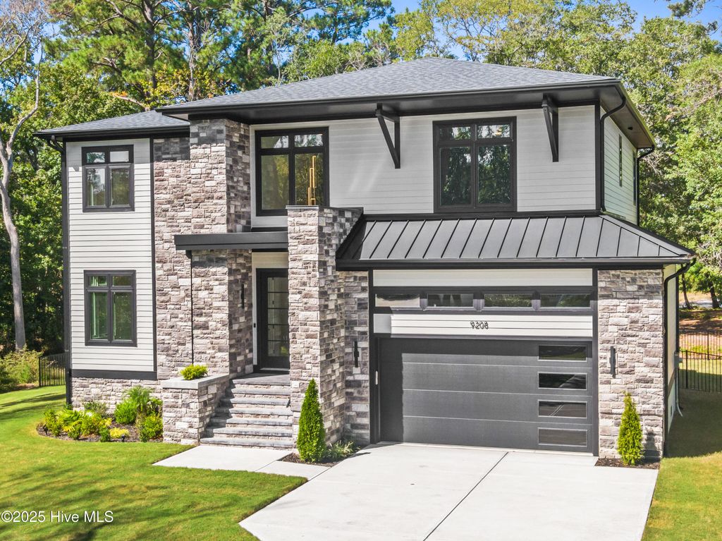 Photo of 9208 Sedgley Drive, Wilmington, NC 28412 (MLS # 100535066)