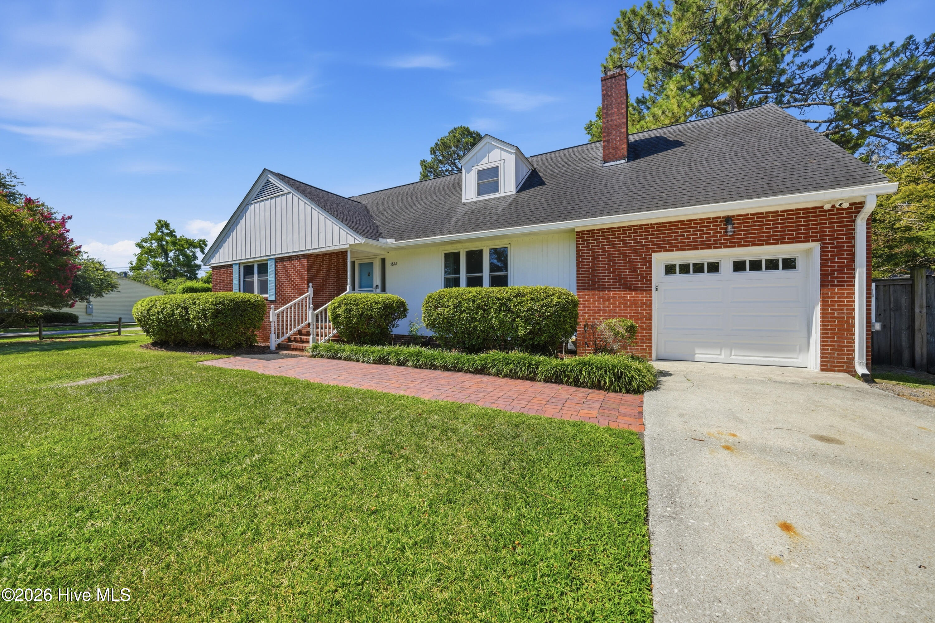 3854 Sylvan Drive