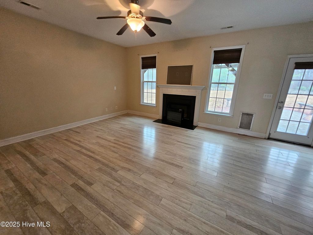 Photo of 111 Palo Alto Park Drive, Maysville, NC 28555 (MLS # 100547021)