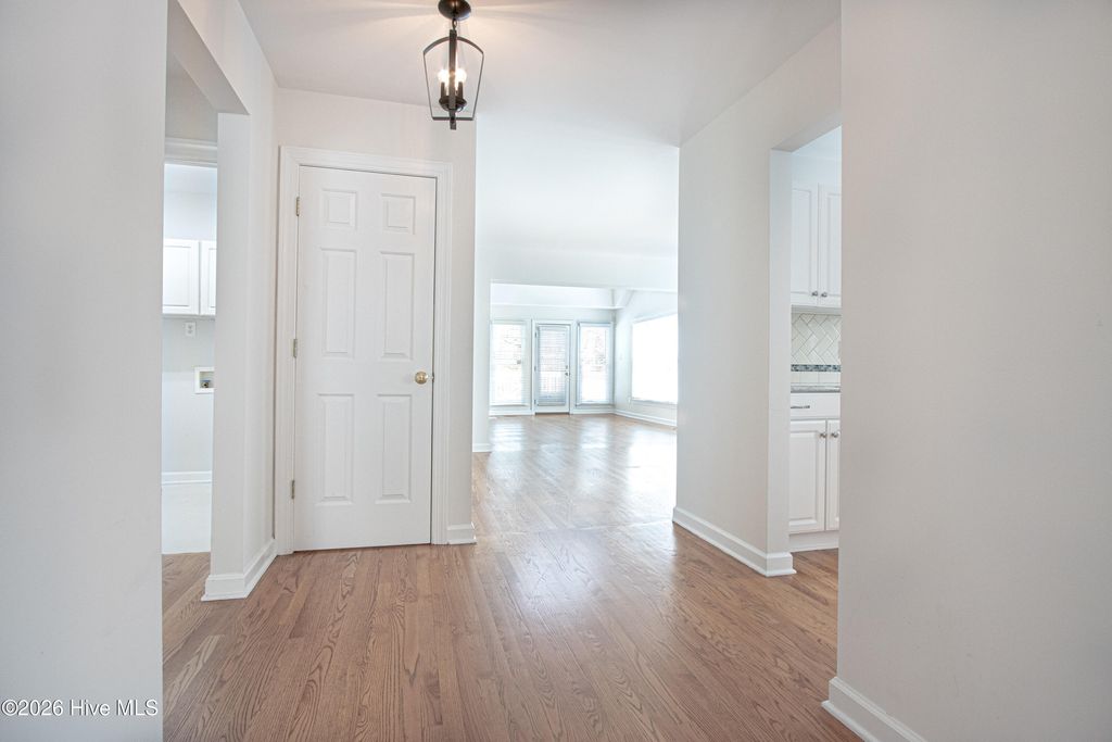 Photo of 179 N Knoll Road, Southern Pines, NC 28387 (MLS # 100563299)