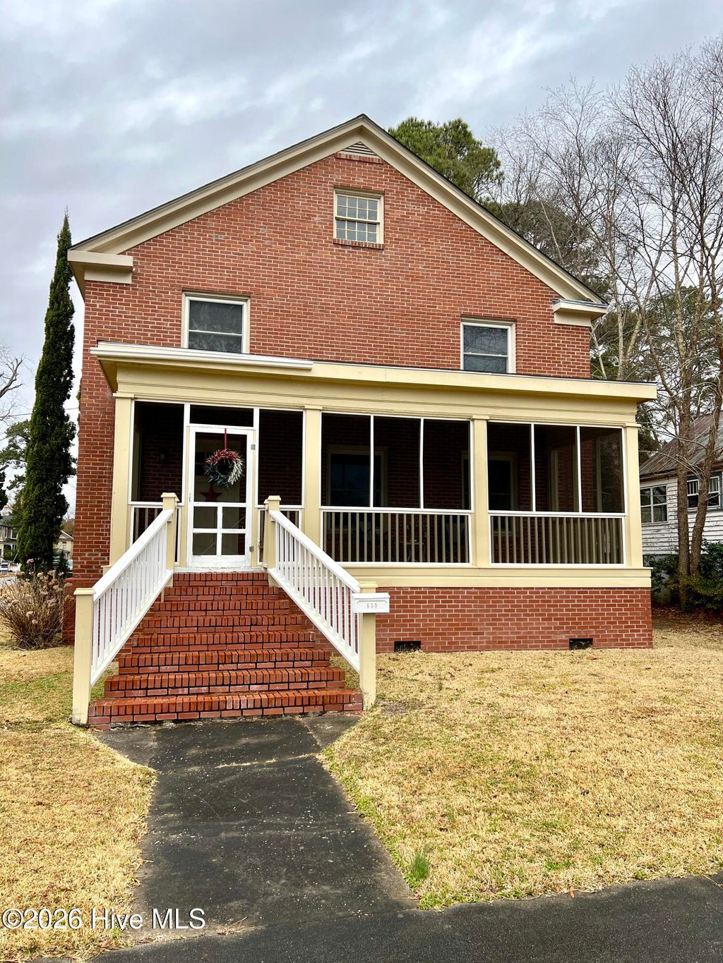 Photo of 639 E Main Street, Belhaven, NC 27810 (MLS # 100548932)