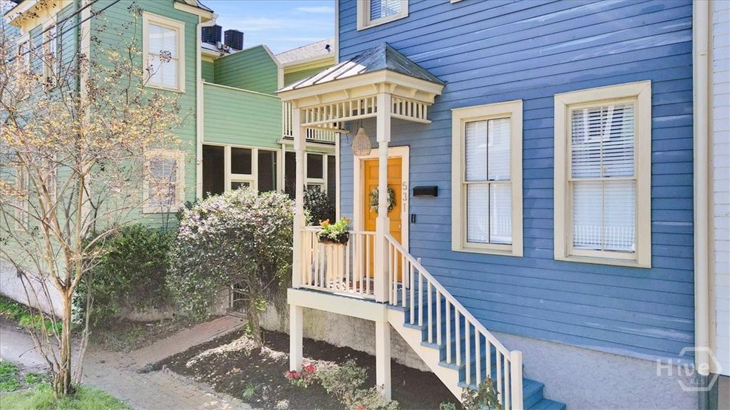 Photo of 531 E Gaston Street, Savannah, GA 31401 (MLS # SA351794)